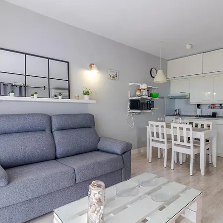 Flatguest Balcon De Taurito